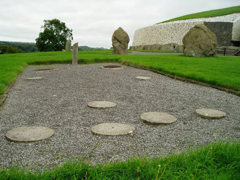 034Newgrange 